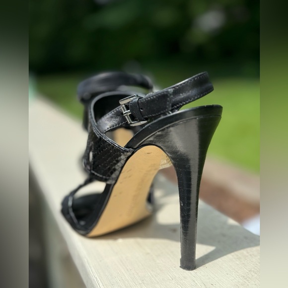 IVANKA TRUMP- Gorgeous Stiletto Sandals! - Picture 3 of 8